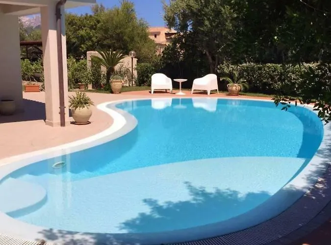 Hermaea Villa